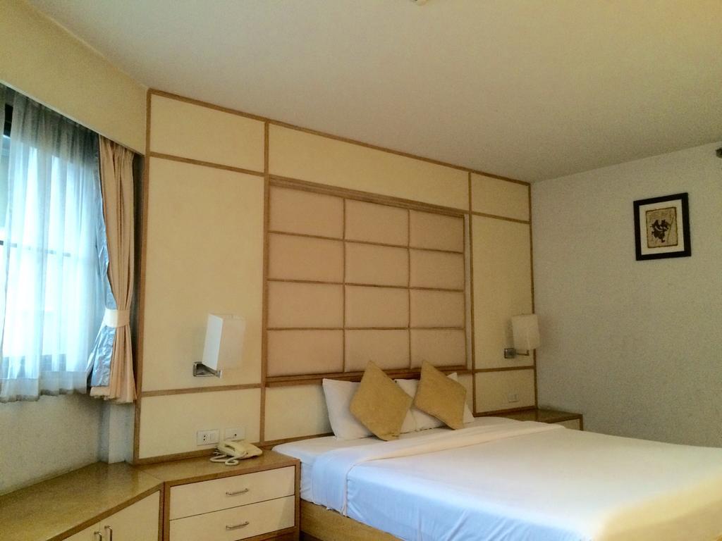 For You Residence Бангкок Экстерьер фото