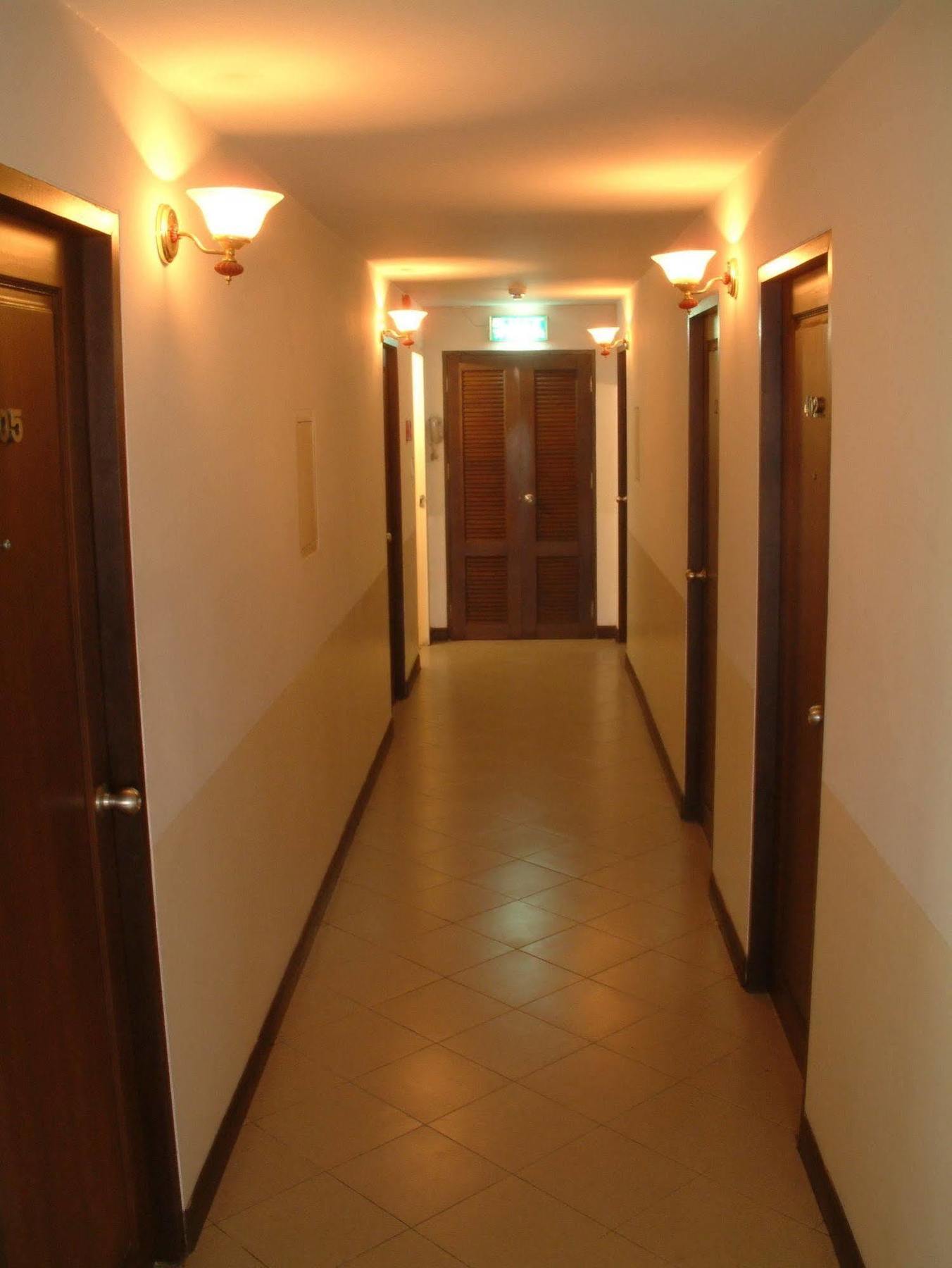 For You Residence Бангкок Экстерьер фото